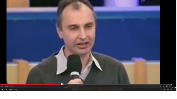 Москва слезам не верит Москва слезам не верит