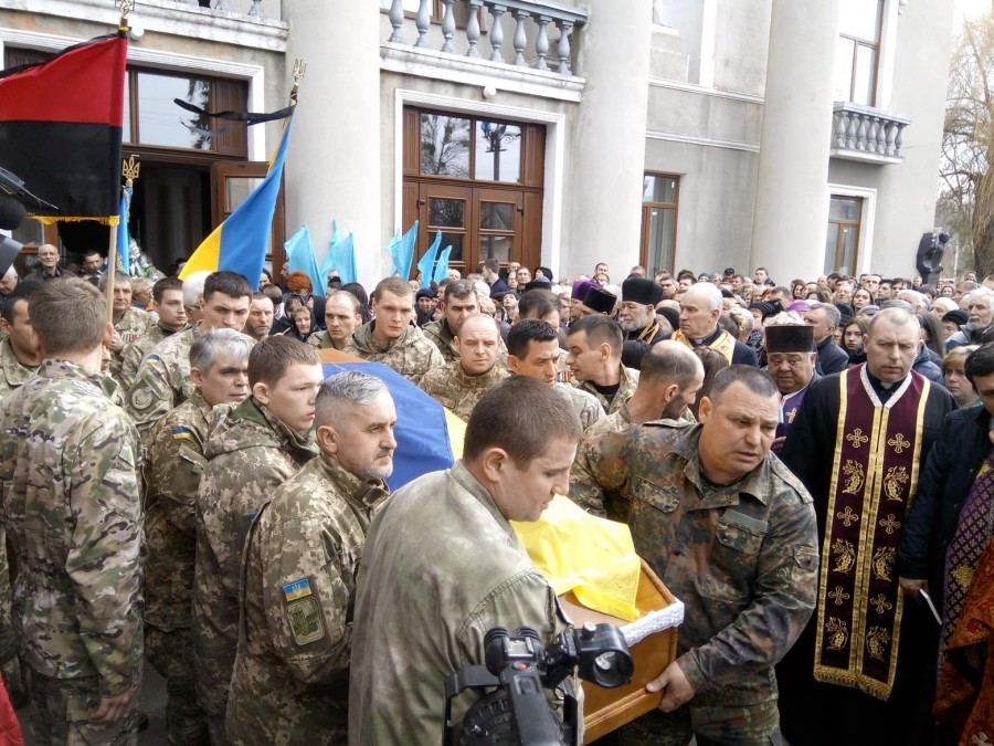 Ðа ÐÑикаÑпаÑÑе поÑ
оÑонили 19-леÑнего бойÑа ÐСУ: ÑоÑо и подÑобноÑÑи dqxikeidqxiqqeant