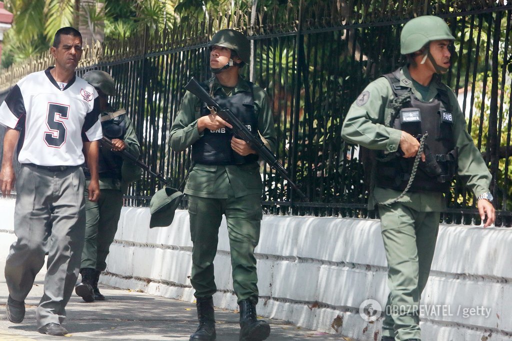 Ð’ÐµÐ½ÐµÑÑƒÑÐ»Ð° Ð¾Ð±ÑŠÑÐ²Ð¸Ð»Ð° Ñ‡Ñ€ÐµÐ·Ð²Ñ‹Ñ‡Ð°Ð¹Ð½Ð¾Ðµ Ð¿Ð¾Ð»Ð¾Ð¶ÐµÐ½Ð¸Ðµ: Ñ‡Ñ‚Ð¾ Ð¿Ñ€Ð¾Ð¸Ð·Ð¾ÑˆÐ»Ð¾