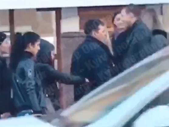 Воры охотÑÑ‚ÑÑ Ð½Ð° прохожих в Киеве dqxikeidqxiqqeant