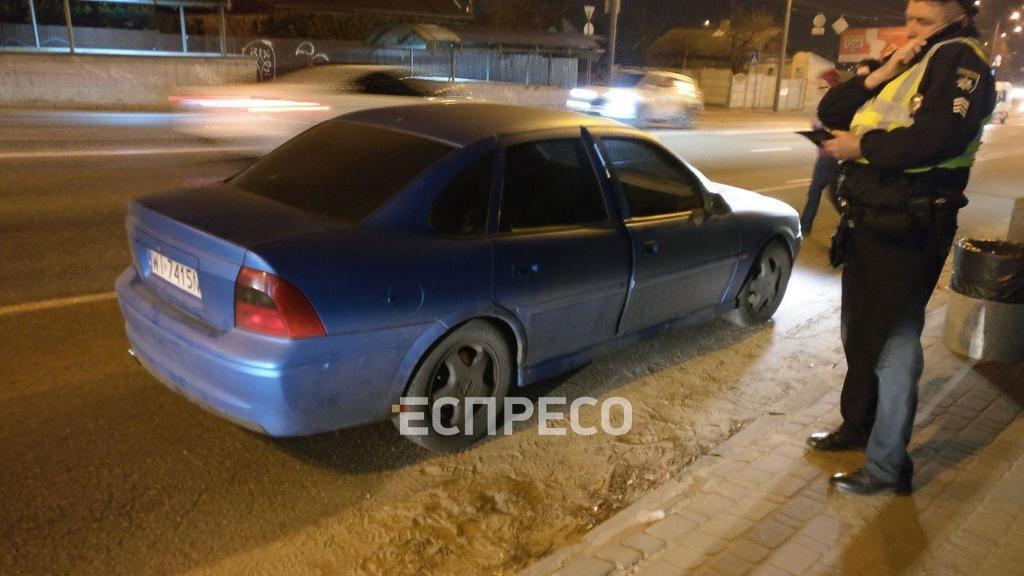 Ð Ðиеве авÑо Ñбило моÑоÑиклиÑÑа dqxikeidqxiqqeant