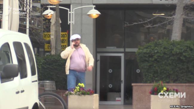 5 квітня Едуард Ставицький сам приходив до бізнес-центру, де розміщений офіс Коломойського dqxikeidqxiqqeant