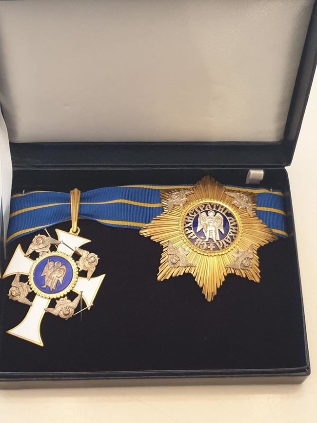 ФилаÑÐµÑ Ð½Ð°Ð³Ñадил кÑиминалÑного авÑоÑиÑеÑа ÐаÑика ÐÑденом СвÑÑого ÐÑÑ
иÑÑÑаÑига ÐиÑ
аила 02