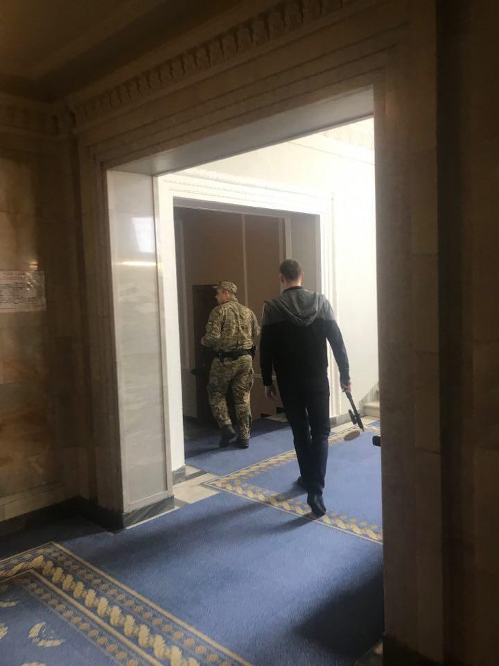 ÐŸÐ¾Ð»Ð¸Ñ†Ð¸Ñ Ð¸Ñ‰ÐµÑ‚ Ð² Ð’Ð  Ð±Ð¾Ð¼Ð±Ñƒ dqxikeidqxiqqeant