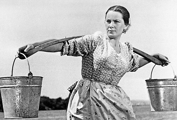 Роль в "Тихом Доне" стала одной из самых известных работ актрисы