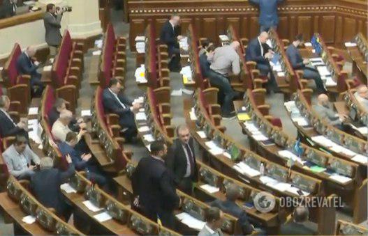 "ÐÐµ Ð Ð°Ð´Ð°, Ð° Ð·Ñ€Ð°Ð´Ð°!" ÐÐ°Ñ€Ð´ÐµÐ¿Ñ‹ Ð²Ñ‹Ð·Ð²Ð°Ð»Ð¸ Ð³Ð½ÐµÐ² ÑƒÐºÑ€Ð°Ð¸Ð½Ñ†ÐµÐ²: Ð² Ñ‡ÐµÐ¼ Ð´ÐµÐ»Ð¾. Ð¤Ð¾Ñ‚Ð¾Ñ„Ð°ÐºÑ‚ dqxikeidqxitkant