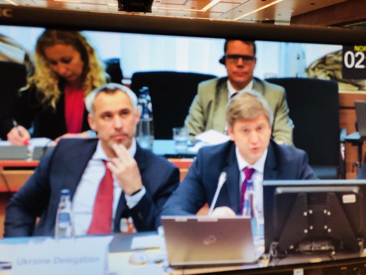 Ð”Ð°Ð½Ð¸Ð»ÑŽÐº Ð¸ Ð ÑÐ±Ð¾ÑˆÐ°Ð¿ÐºÐ° Ð² Ð‘Ñ€ÑŽÑÑÐµÐ»Ðµ dqxikeidqxiqqeant