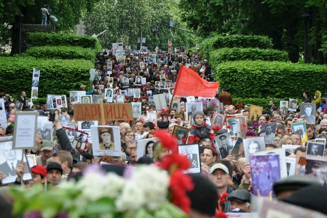 Акции Бессмертный Грут и Никто не забыт. Ничто не забыто прошли в Киеве 57 Акции Бессмертный Грут и Никто не забыт. Ничто не забыто прошли в Киеве 57