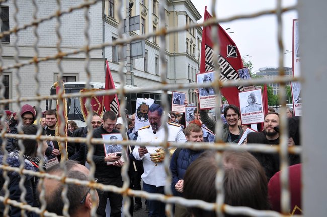 Акции Бессмертный Грут и Никто не забыт. Ничто не забыто прошли в Киеве 07 Акции Бессмертный Грут и Никто не забыт. Ничто не забыто прошли в Киеве 07