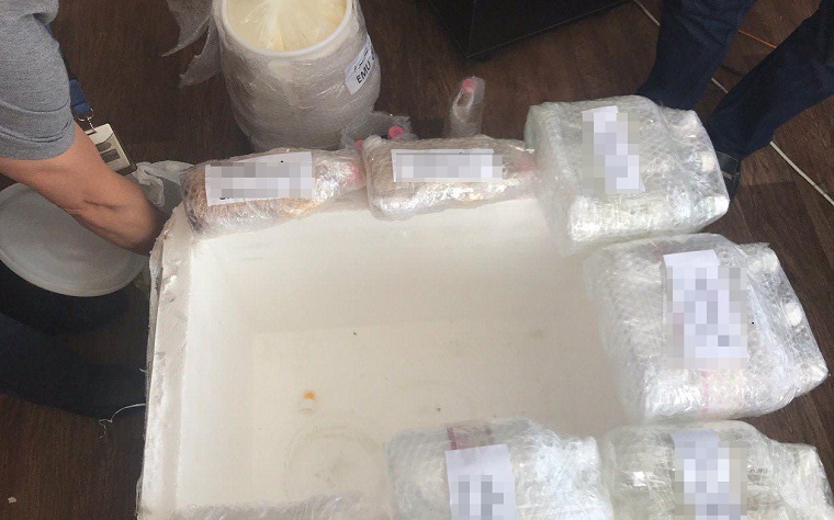 Ð’Â Â«Ð‘Ð¾Ñ€Ð¸ÑÐ¿Ð¾Ð»ÐµÂ» Ð¿ÐµÑ€ÐµÑ…Ð²Ð°Ñ‚Ð¸Ð»Ð¸ ÐºÑ€ÑƒÐ¿Ð½ÑƒÑŽ Ð¿Ð°Ñ€Ñ‚Ð¸ÑŽ Ð½Ð°Ñ€ÐºÐ¾Ñ‚Ð¸ÐºÐ¾Ð². Ð¤Ð¾Ñ‚Ð¾: Ð¿Ñ€Ð¾ÐºÑƒÑ€Ð°Ñ‚ÑƒÑ€Ð° ÐšÐ¸ÐµÐ²Ð° dqxikeidqxitkant