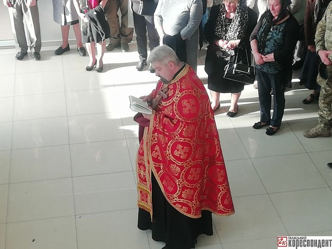С воином 79-й ОДШБр Василием Джусом, погибшим на Донбассе, простились в Ивано-Франковске 07 С воином 79-й ОДШБр Василием Джусом, погибшим на Донбассе, простились в Ивано-Франковске 07