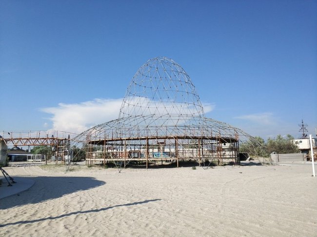 Умершая республика: в сети показали, во что превратился в оккупации масштабный крымский рейв-фестиваль КаZантип 01 Умершая республика: в сети показали, во что превратился в оккупации масштабный крымский рейв-фестиваль КаZантип 01 dqxikeidqxiqqeant