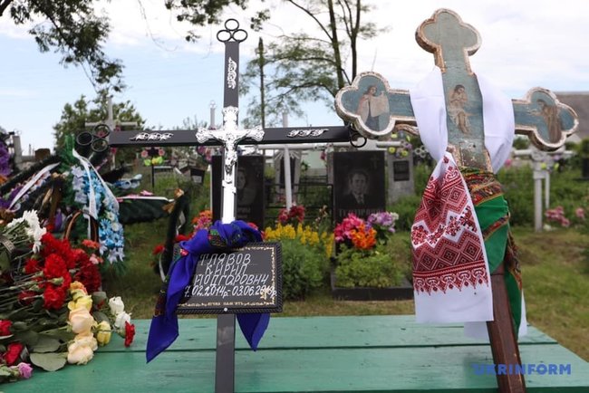 Пятилетнего Кирилла Тлявова похоронили в Переяславе-Хмельницком 11 Пятилетнего Кирилла Тлявова похоронили в Переяславе-Хмельницком 11