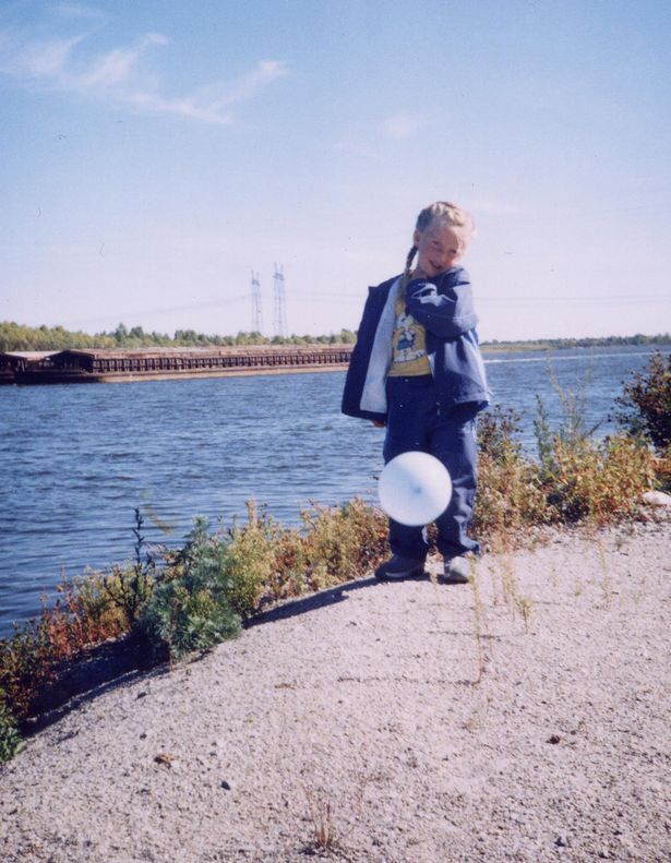 Мария в детстве