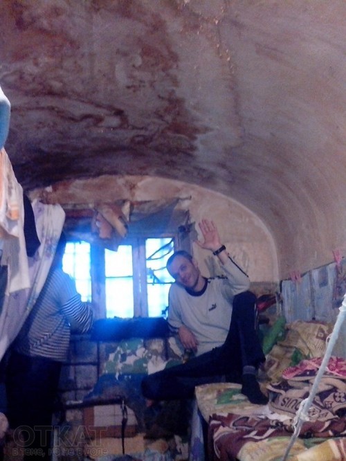 10643241_310596755815315_749672504_n