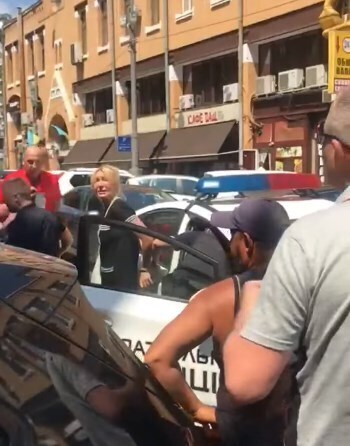 Конфликт с полицией