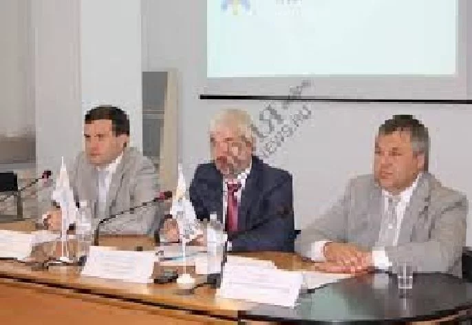 Окружение Зеленского сдало Запорожскую область Оппоблоку и людям беглого президента В.Януковича