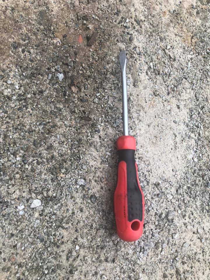 Харьковского защитника Штепы и Савченко ограбили ночью в Киевской области Вор унес технику и документы. Фото: Александр Шадрин / Facebook