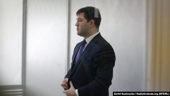 Насіров просив суд з’ясувати, чи мав він повноваження як очільник ДФС робити розстрочку податкового боргу