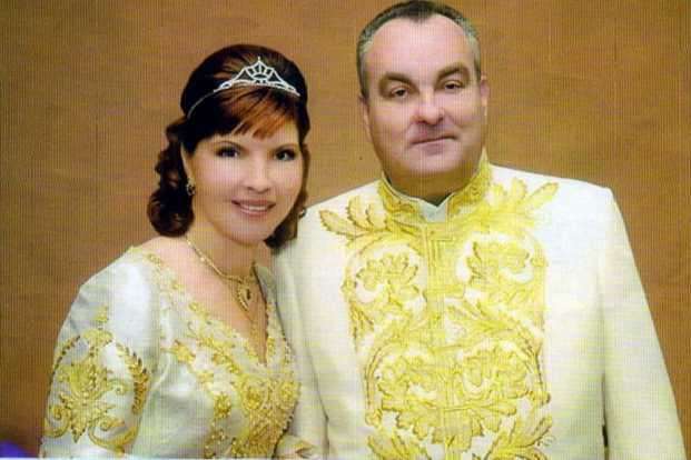 Ð¡Ñ€ÐµÐ´Ð¸ ÑÐ¿Ð¾Ð½ÑÐ¾Ñ€Ð¾Ð² Ð¿Ð°Ñ€Ñ‚Ð¸Ð¸ Ð“Ñ€Ð¾Ð¹ÑÐ¼Ð°Ð½Ð° Ð¾ÐºÐ°Ð·Ð°Ð»Ð¾ÑÑŒ Ð¾Ð´Ð¸Ð¾Ð·Ð½Ð¾Ðµ ÑÐµÐ¼ÐµÐ¹ÑÑ‚Ð²Ð¾ Ð—Ð°ÑÑƒÑ…Ð¸ - ÑÑ€ÐµÐ´Ð¸ ÑÐ¿Ð¾Ð½ÑÐ¾Ñ€Ð¾Ð² Ð¿Ð°Ñ€Ñ‚Ð¸Ð¸ Ð“Ñ€Ð¾Ð¹ÑÐ¼Ð°Ð½Ð° Ð¾ÐºÐ°Ð·Ð°Ð»Ð¾ÑÑŒ Ð¾Ð´Ð¸Ð¾Ð·Ð½Ð¾Ðµ ÑÐµÐ¼ÐµÐ¹ÑÑ‚Ð²Ð¾ Ð—Ð°ÑÑƒÑ…Ð¸ dqxikeidqxitkant