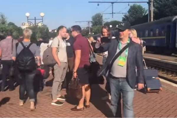 " "   dqxikeidqxidant