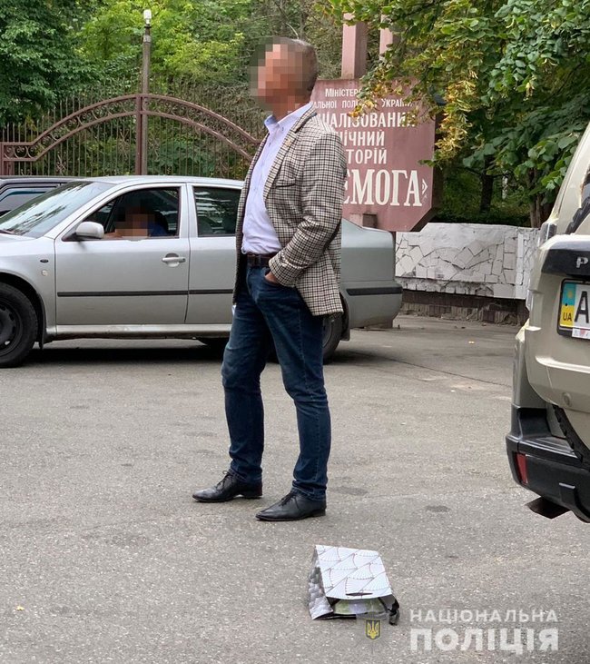 На взятке 1,5$ млн задержаны топ-чиновники Института охраны почв Украины и госпредприятия Головинский карьер, - Нацполиция 03 На взятке 1,5$ млн задержаны топ-чиновники Института охраны почв Украины и госпредприятия Головинский карьер, - Нацполиция 03