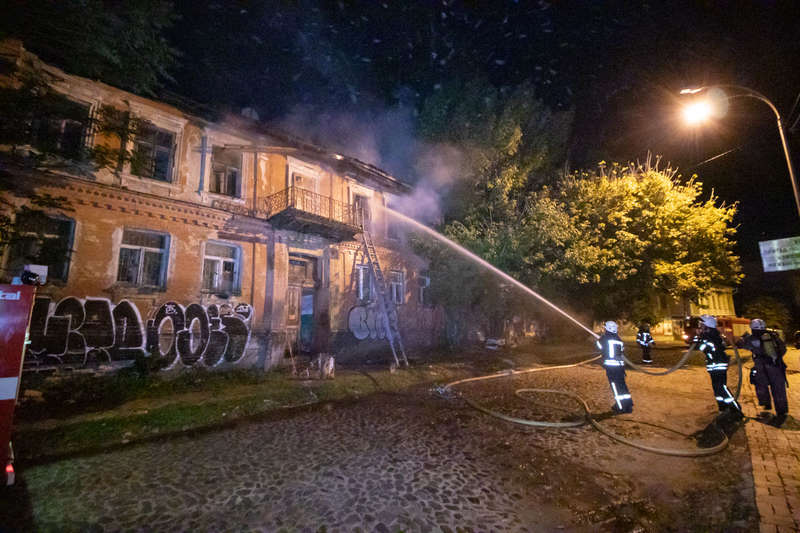 ÐŸÐ¾Ð¶Ð°Ñ€ ÑƒÐ´Ð°Ð»Ð¾ÑÑŒ Ð»Ð¾ÐºÐ°Ð»Ð¸Ð·Ð¾Ð²Ð°Ñ‚ÑŒ Ð¸ Ð±Ñ‹ÑÑ‚Ñ€Ð¾ Ð¿Ð¾Ñ‚ÑƒÑˆÐ¸Ñ‚ÑŒ. Ð¤Ð¾Ñ‚Ð¾: Ð?Ð½Ñ„Ð¾Ñ€Ð¼Ð°Ñ‚Ð¾Ñ€ dqxikeidqxitkant