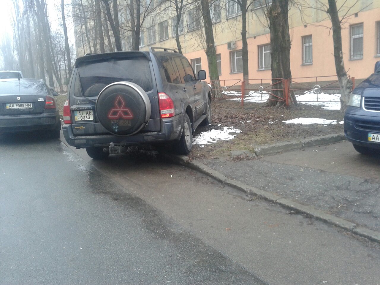 image-33273045422b7c30e297256b37e93ce75d09d516c2b2668feb32c030af240176-V