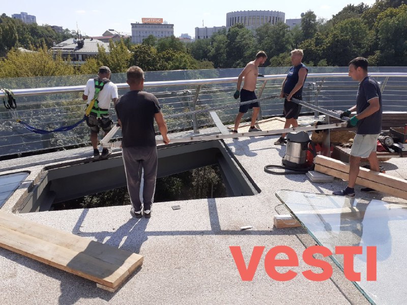 РмоÑÑ ÐлиÑко ломаеÑÑÑ Ð¸ далÑÑе... СолнÑе жаÑиÑ, ÑÐµÐ¼Ð¾Ð½Ñ Ð² ÑазгаÑе ÑоÑо - ÑоÑо 3