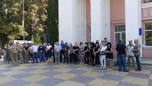 Украинского воина погибшего на Донбассе Александра Грицаюка похоронили в Черкасской области 01 Украинского воина погибшего на Донбассе Александра Грицаюка похоронили в Черкасской области 01 dqxikeidqxiqqeant