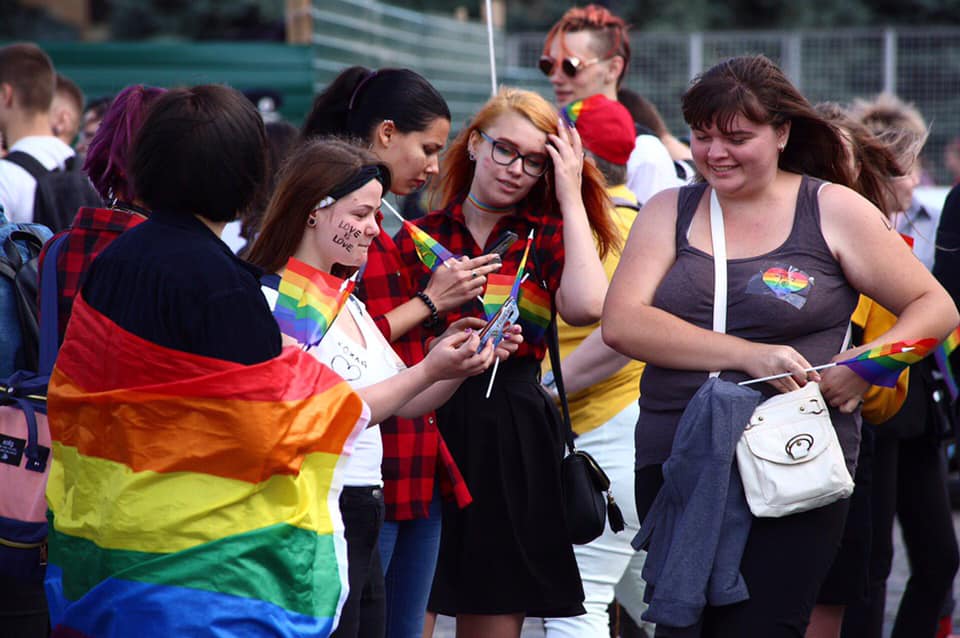 KharkivPride: Полиция доминировала и над сторонниками ЛГБТ, и над противниками - 187792 KharkivPride: Полиция доминировала и над сторонниками ЛГБТ, и над противниками - фото 187792