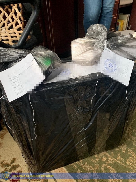 Силовики блокували масштабний рейдерський механізм банди чорних реєстраторів. ФОТО