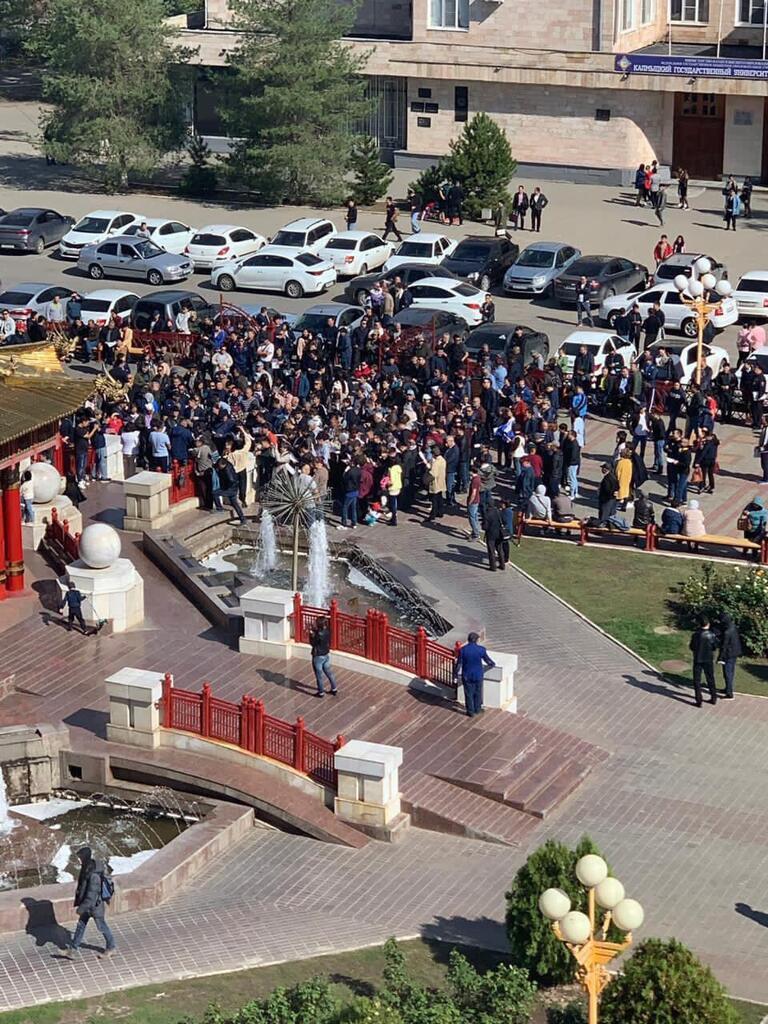 В Калмыкии взбунтовались против назначения экс-главаря "ДНР" dqxikeidqxitkant