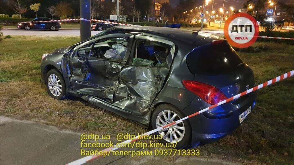 ДТП в Киеве со скорой