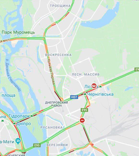 Фото: скриншот пробок на левом берегу