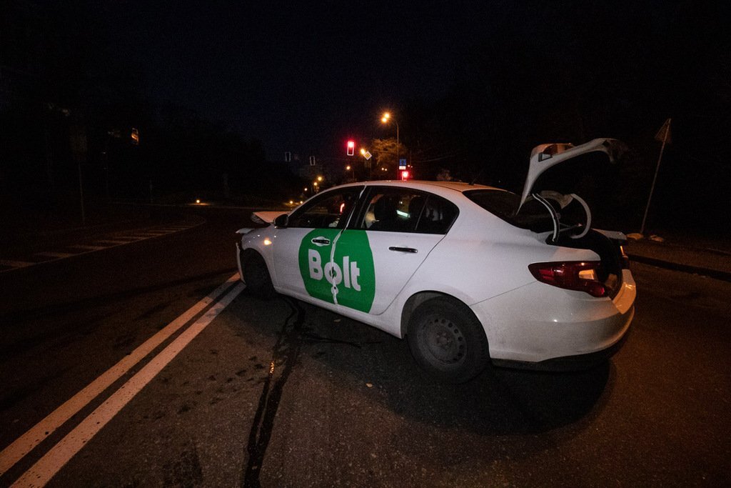    Honda      ,   Bolt     dqxikeidqxiqqeant