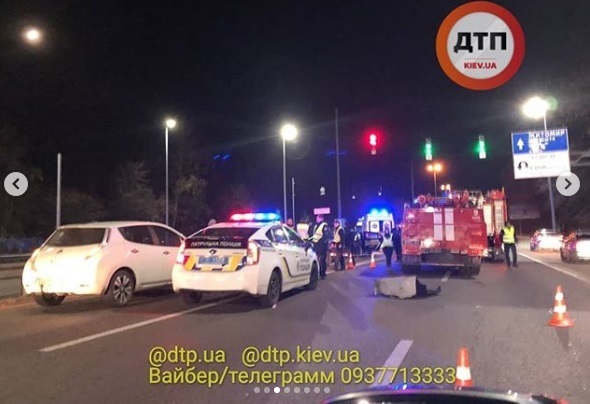 В Киеве в маршрутку бросили взрывчатку: много пострадавших