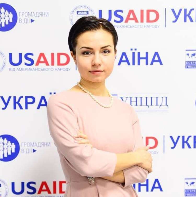 "Бесценное" имущество: в декларации "Слуги народа" нашлась кошка Маруся, ее фото