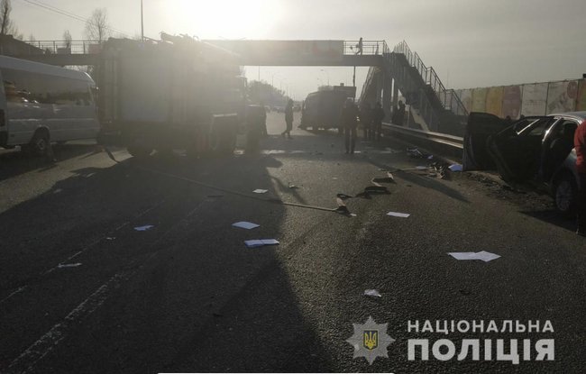          , -  02 dqxikeidqxiqqeant