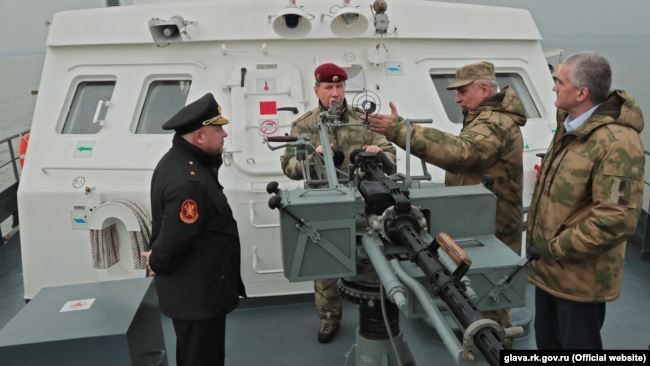 Золотов и Аксенов