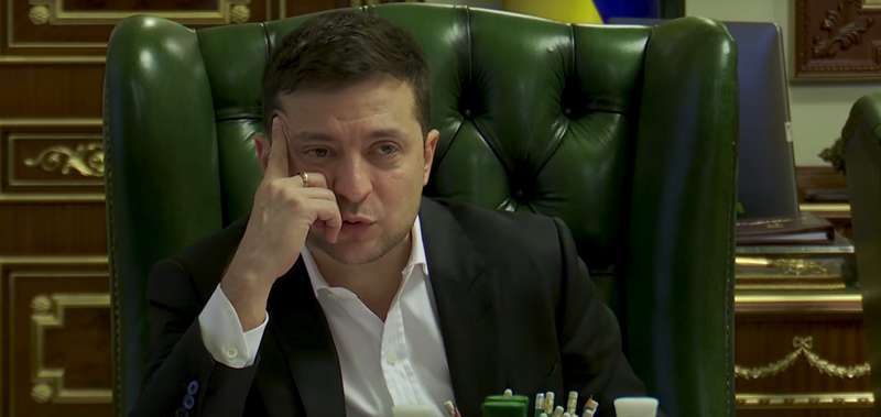 Зеленский устал и недоволен? Последние фото и видео президента