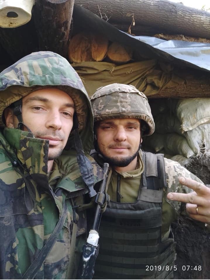 Дмитрий Темный (справа) dqxikeidqxitkant