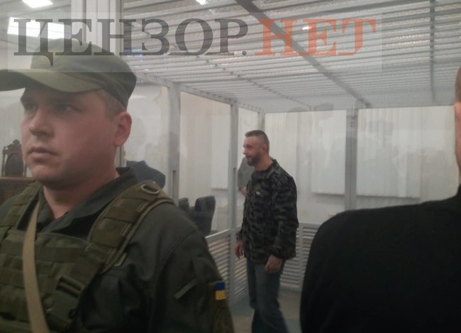 Судья ограничил доступ прессе и слушателям на заседание по апелляции Антоненко 09 Судья ограничил доступ прессе и слушателям на заседание по апелляции Антоненко 09