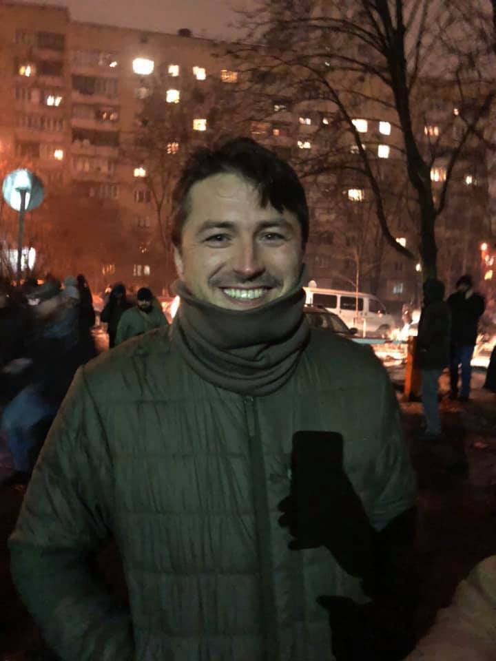 Сергей Притула под Лукьяновским СИЗО dqxikeidqxitkant