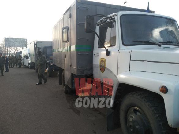 Украина и "Л/ДНР" провели большой обмен пленными: все подробности, фото и видео