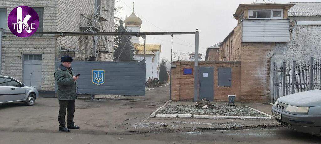 Украина и "Л/ДНР" провели большой обмен пленными: все подробности, фото и видео