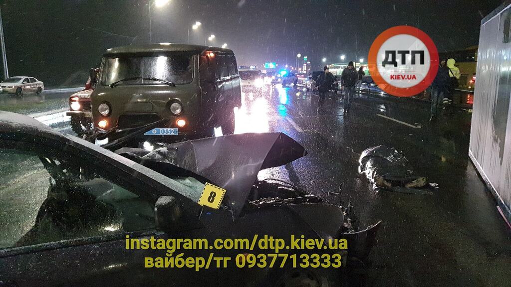 Фото с места аварии dqxikeidqxiqqeant