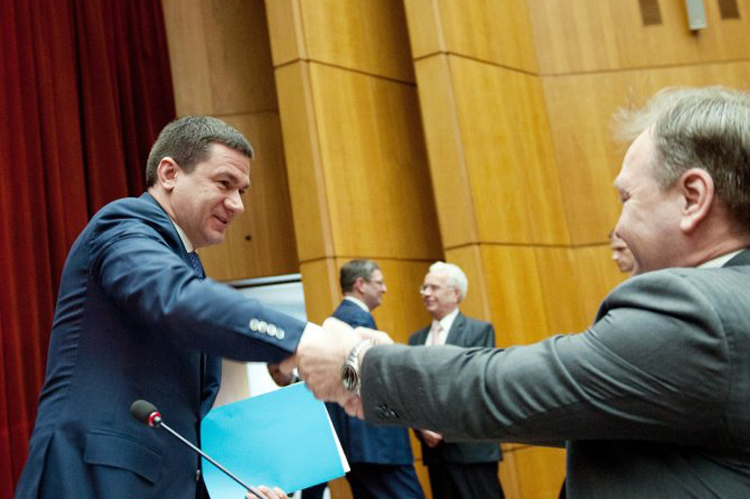 :  dqxikeidqxiqxxant