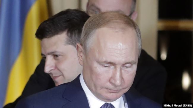 Владимир Зеленский и Владимир Путин на встрече во Франции, 9 декабря 2019 года