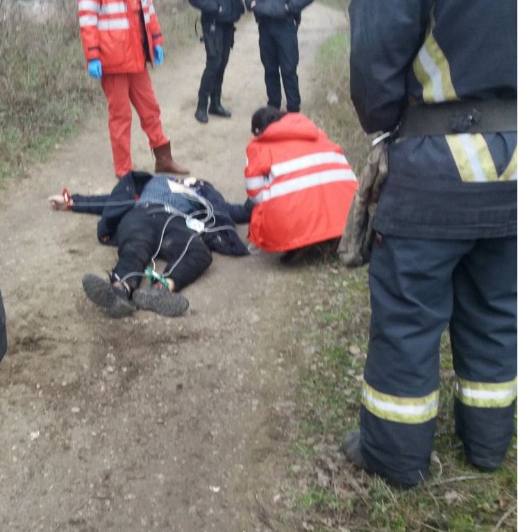 В Запорожье подросток спрыгнул с моста dqxikeidqxiqqeant